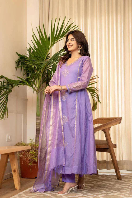 GRACEFUL LAVENDER  EMBROIDERED COTTON SILK KURTA SET WITH DUPPATA